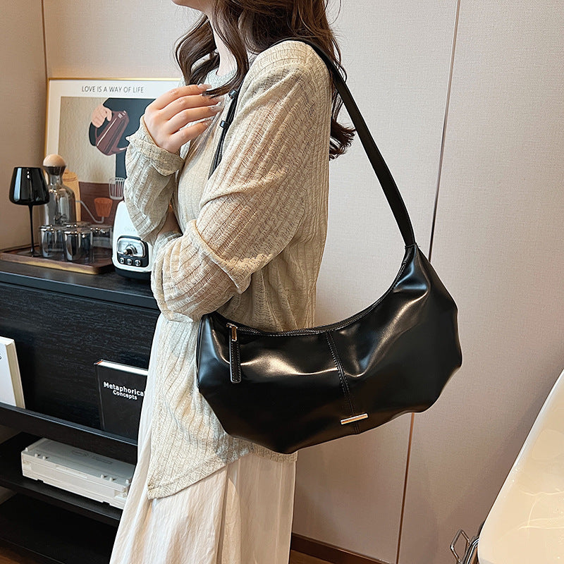 Hobo Style Shoulder Purse