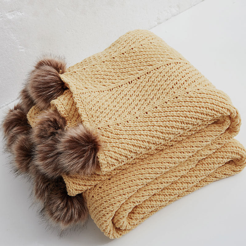 Fur PopPom Knit Blanket