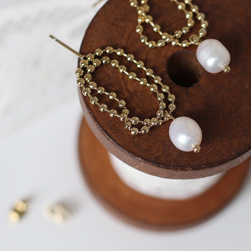 Pearl on Chain Dangle Earrings