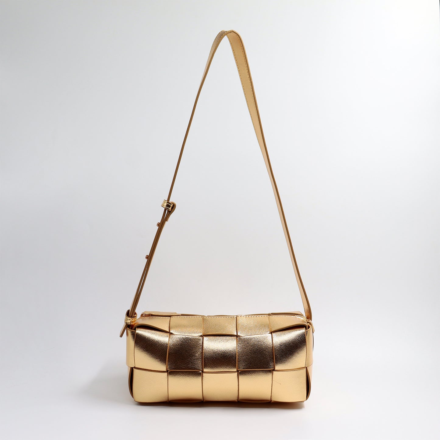 Weaved Leather Purse