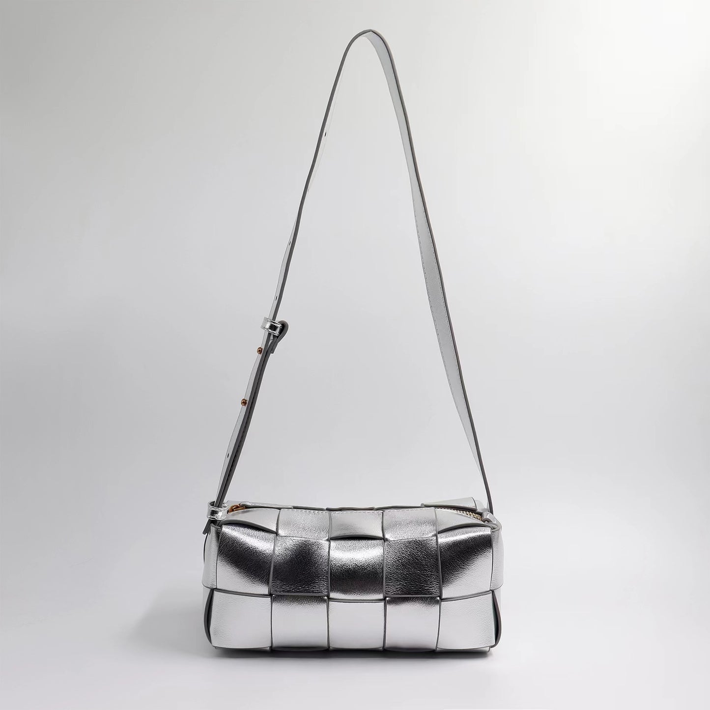 Weaved Leather Purse