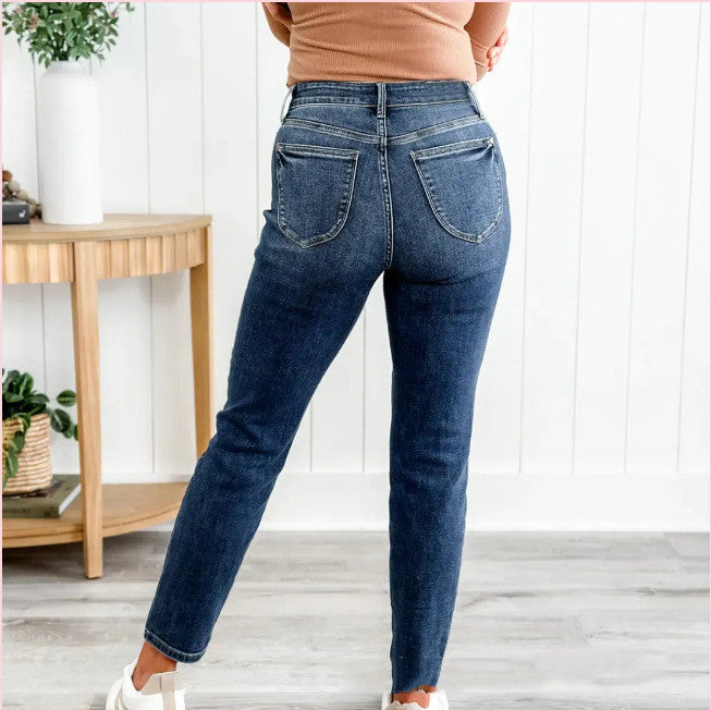 The Happy Day Jeans