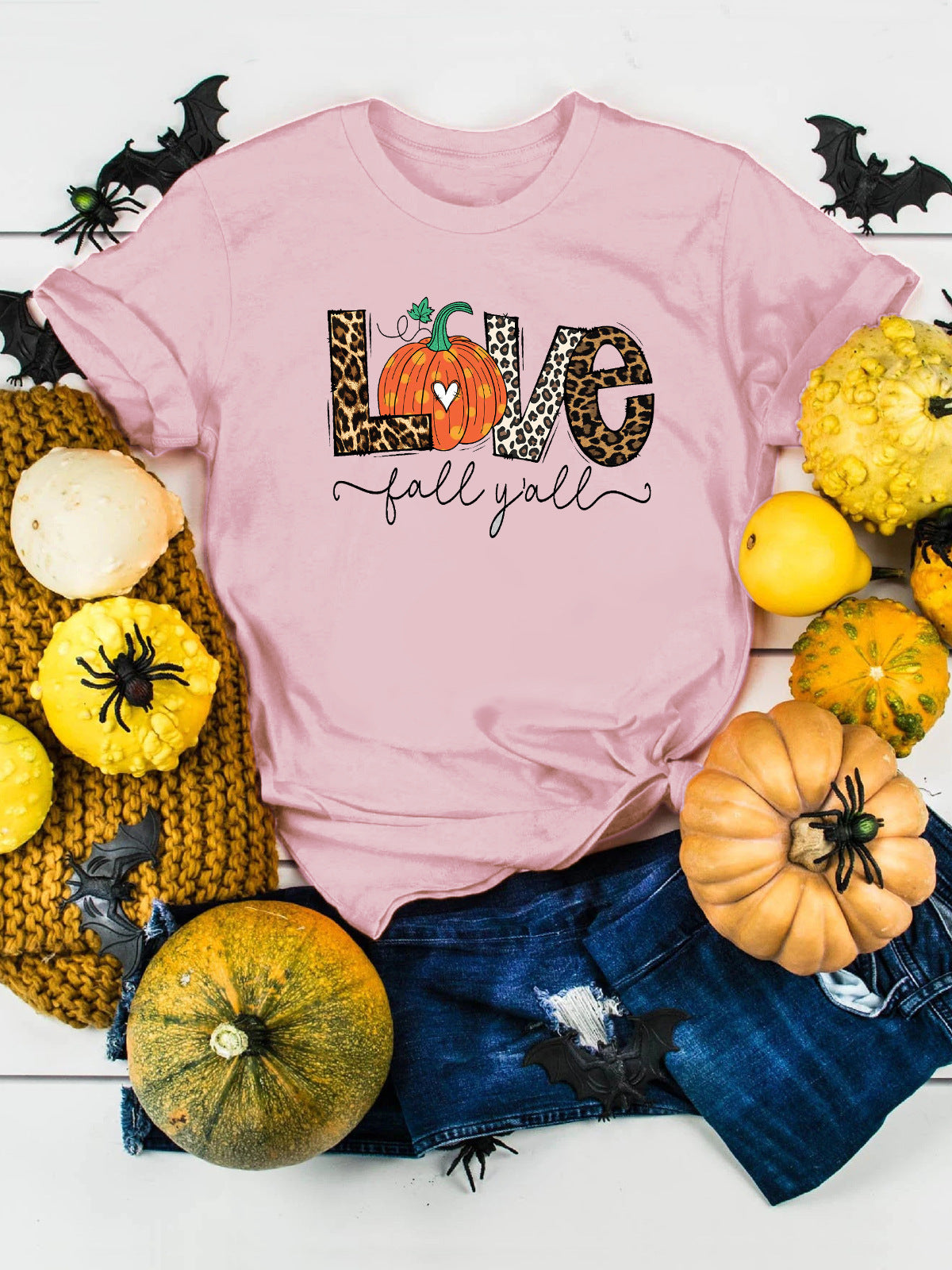 Love Fall Yall Short Sleeve T-Shirt