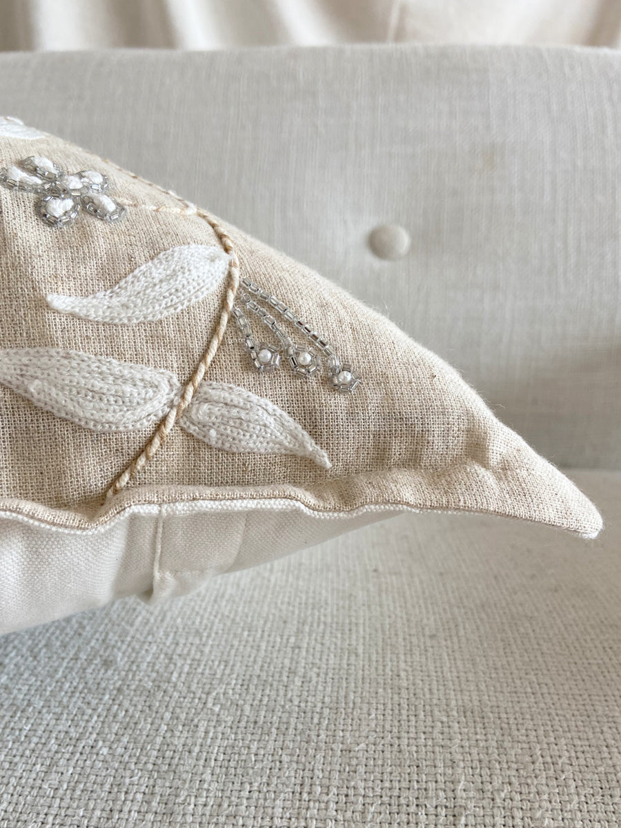 Floral/ Botanical/ Pearl Beadwork Decorative Throw Pillow